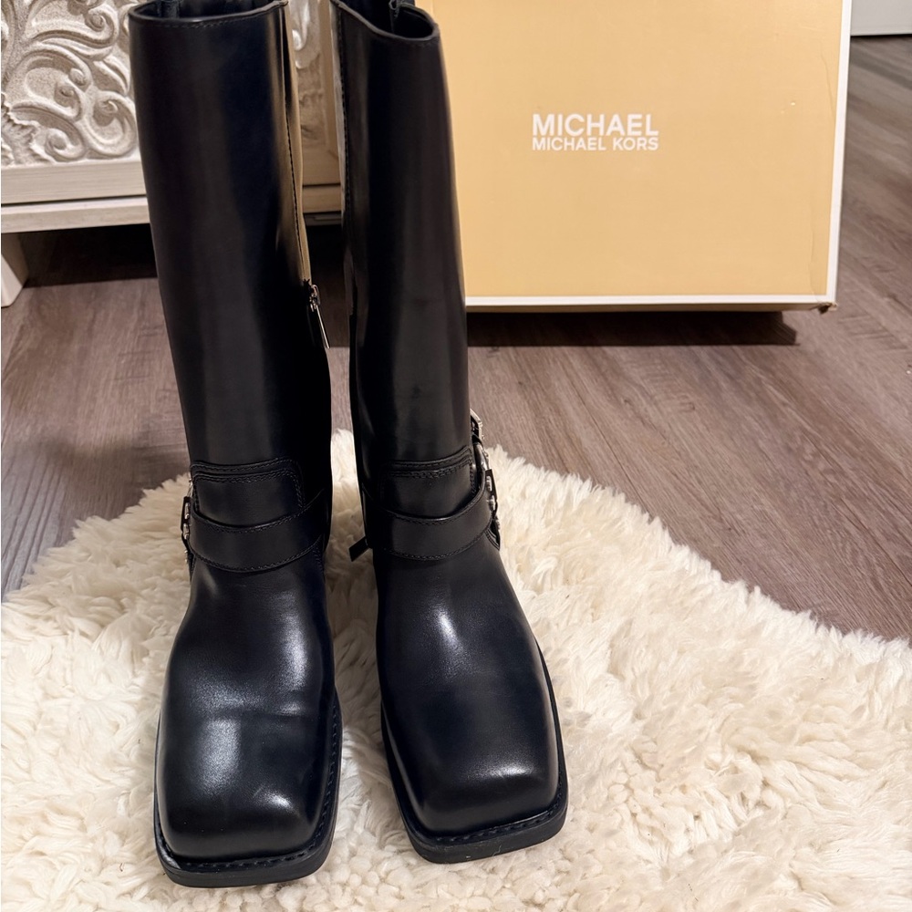 New in box Michael Kors Black Combat & Moto Boots - Picture 6 of 16